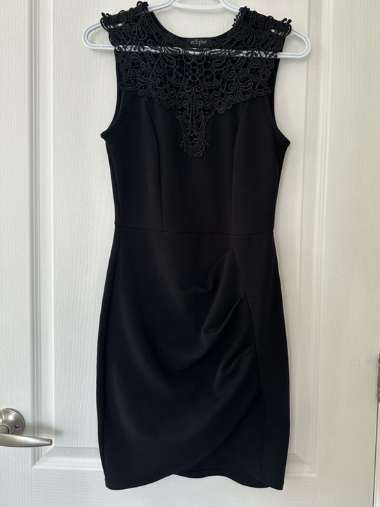 Eclipse Dresses & Skirts - NWOT Women’s Bodycon Black Mini Dress With Lace Detail Plunge Neckline Sz Small